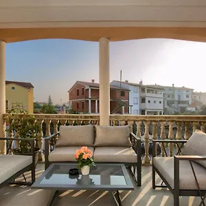 https://apartment-vukadin.in-istria.net